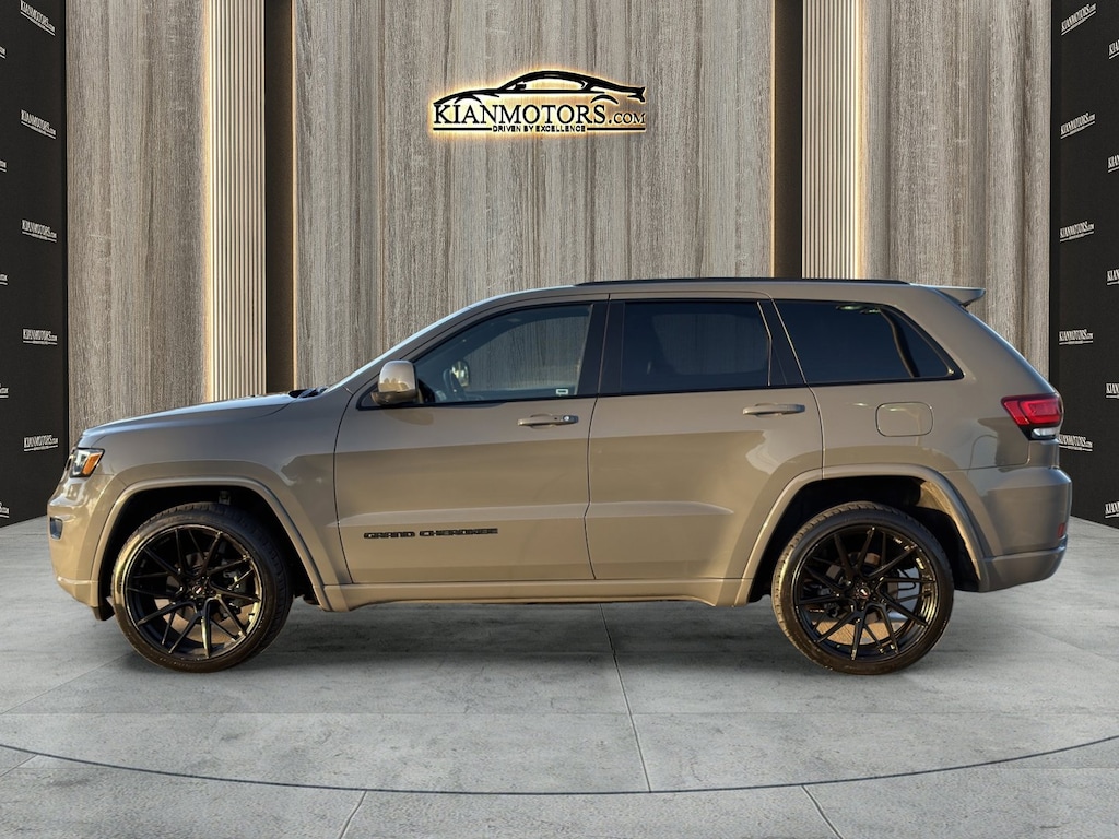 Used 2020 Jeep Grand Cherokee Altitude SUV
