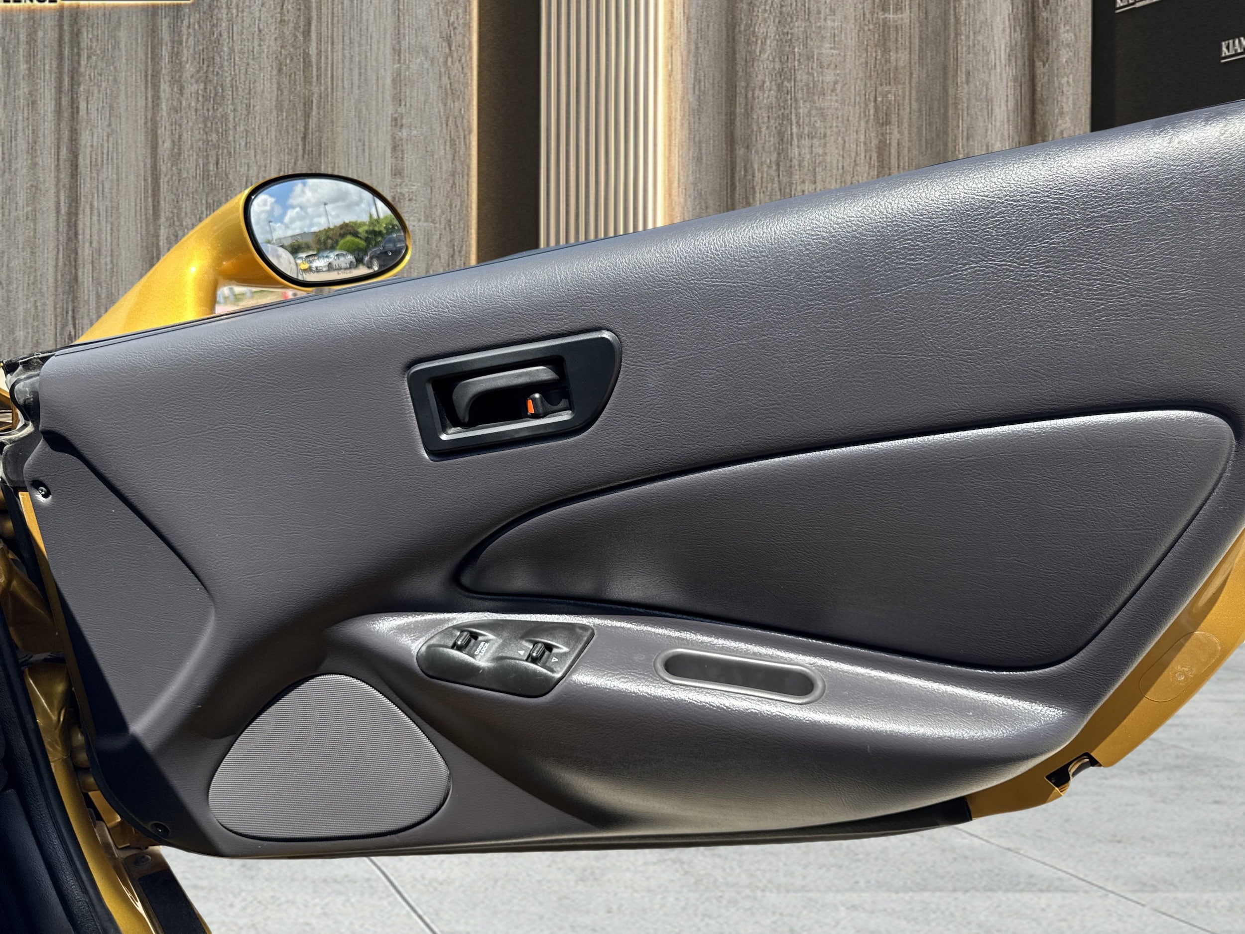 2002 Chrysler Prowler Base - Photo 55