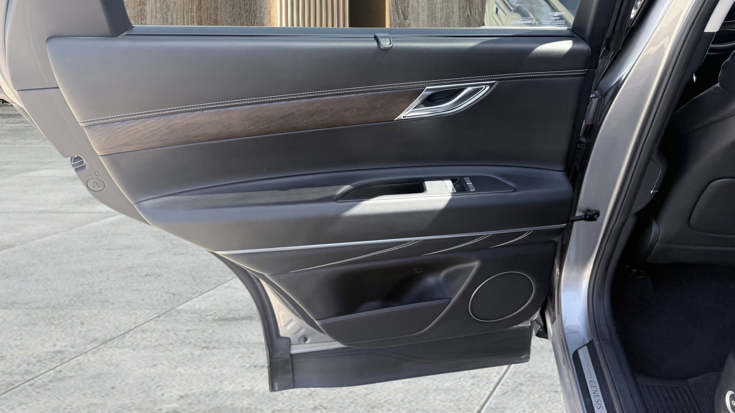 2024 GENESIS GV80 Standard - Photo 27