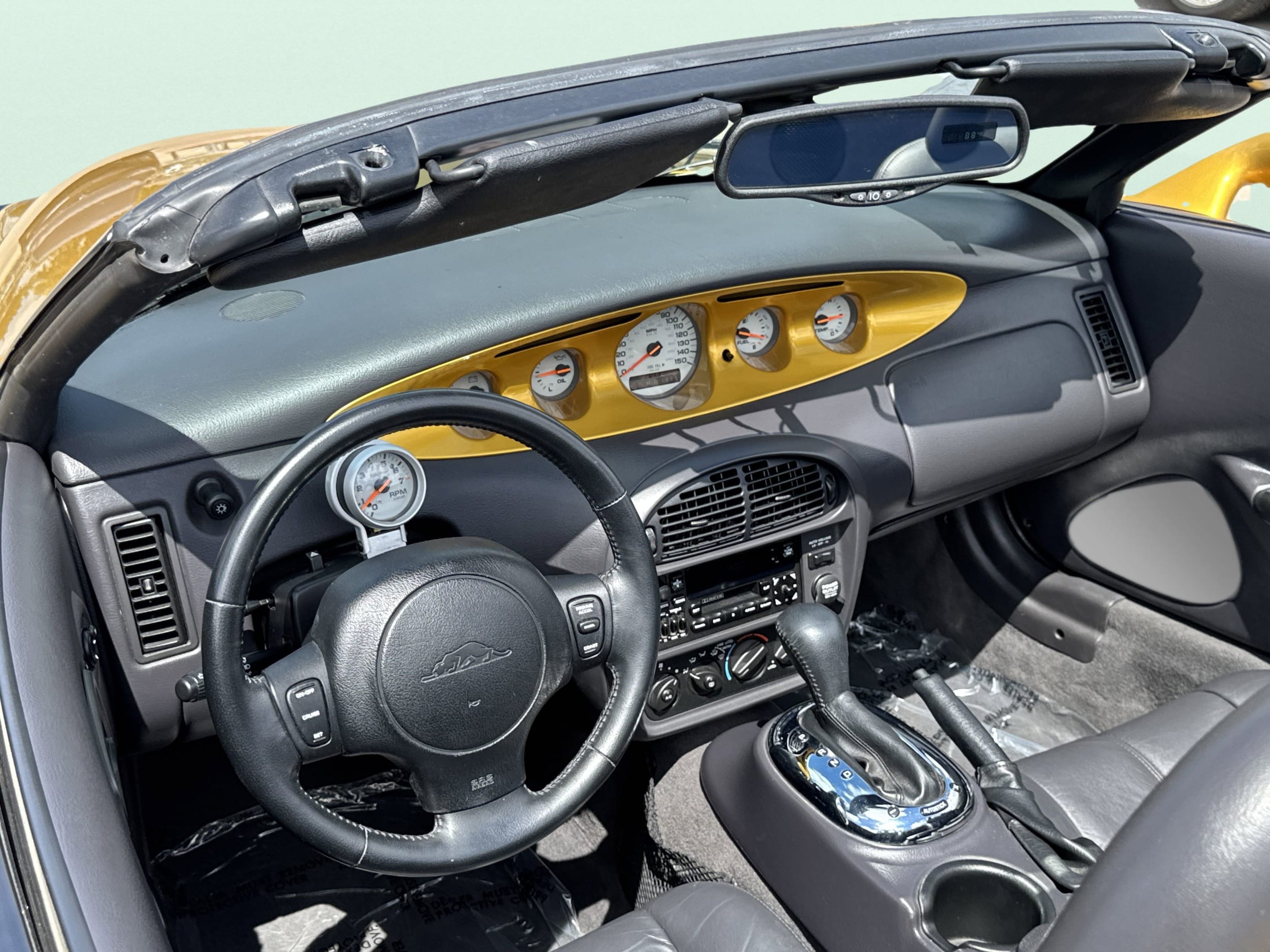 2002 Chrysler Prowler Base - Photo 38