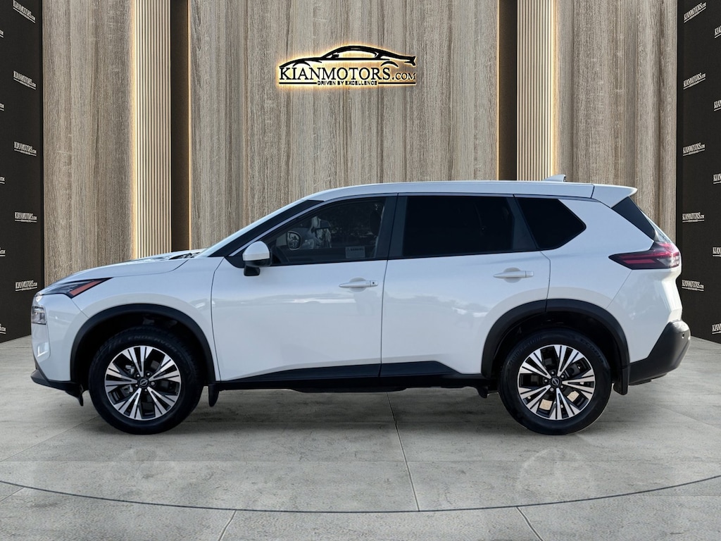 Used 2023 Nissan Rogue SV SUV