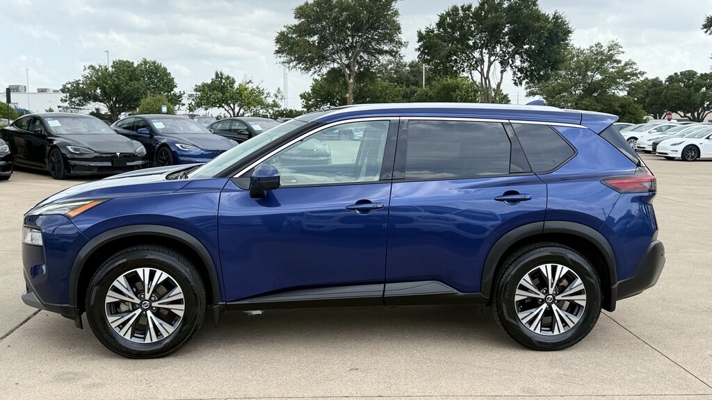 Used 2021 Nissan Rogue SV SUV