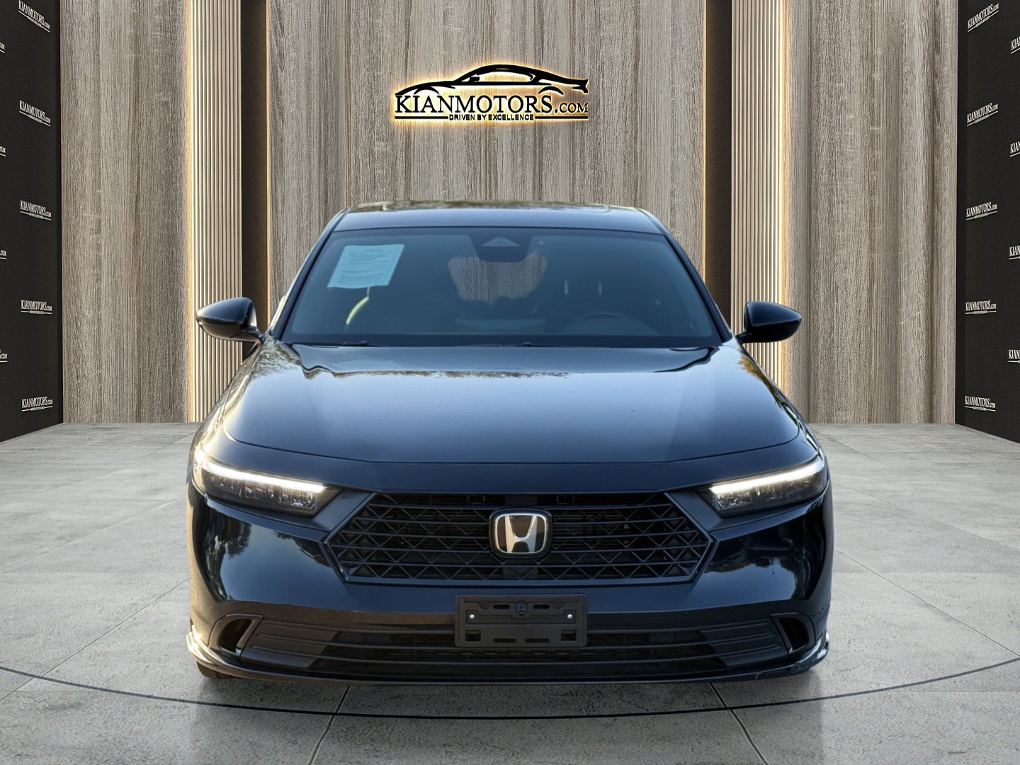 2024 Honda Accord Hybrid Sport-L photo 2