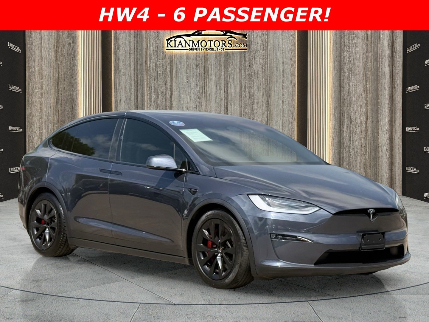 2023 Tesla Model X Plaid's photo