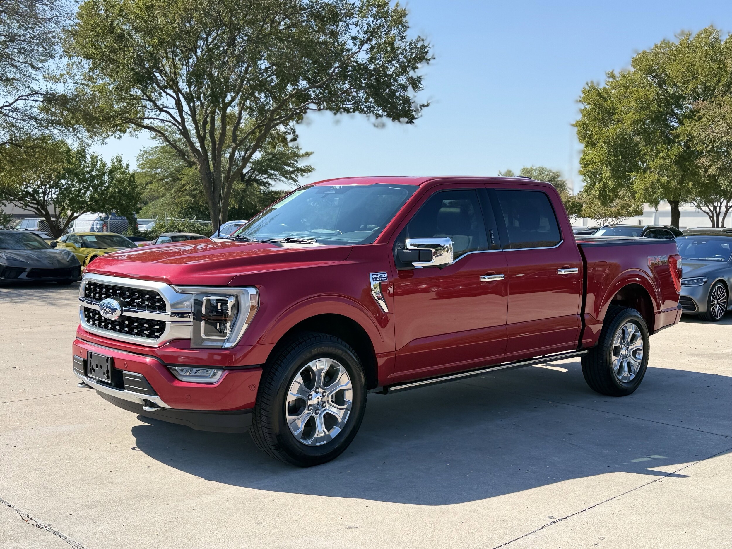 2022 Ford F-150 Platinum photo 3