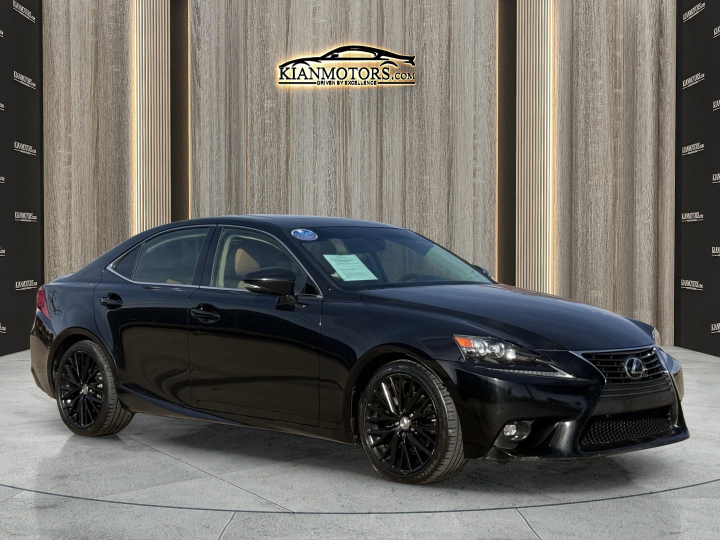 2015 Lexus IS 250's photo