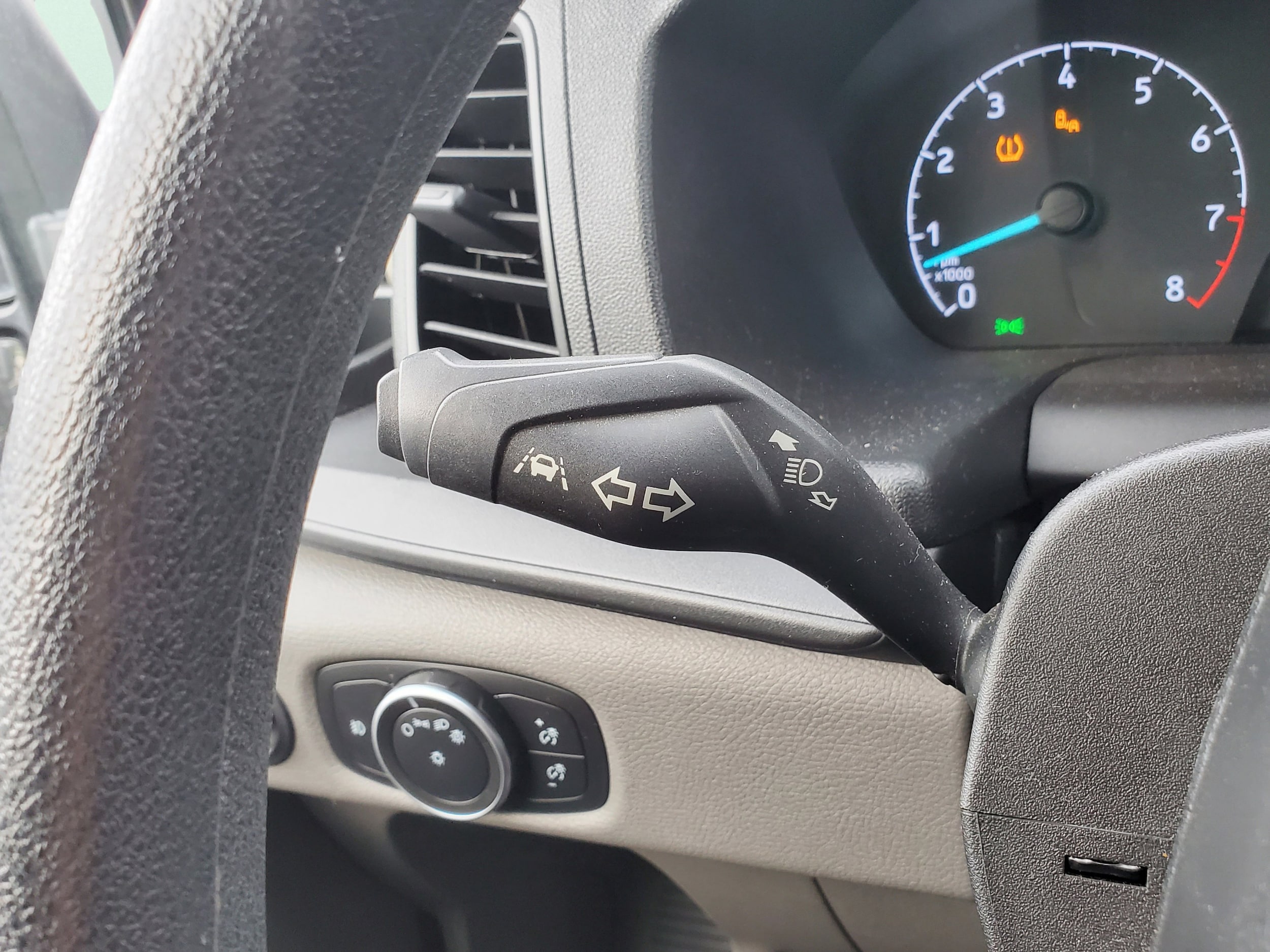 2020 Ford Transit Passenger Van XLT - Photo 59