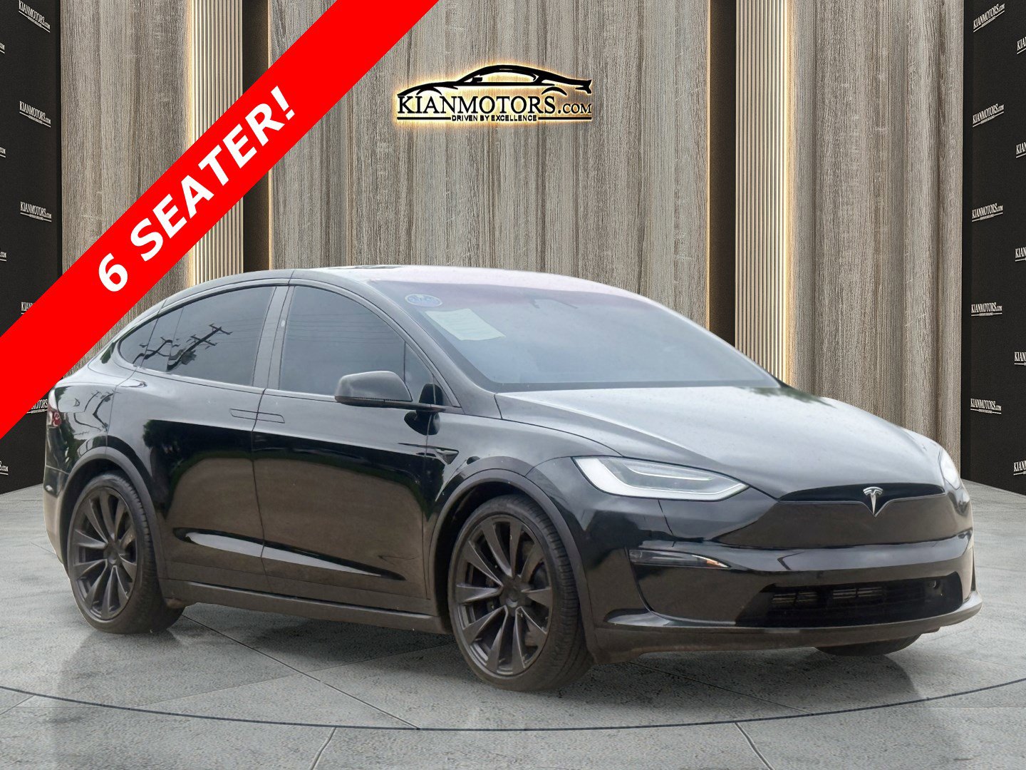 2022 Tesla Model X Plaid's photo