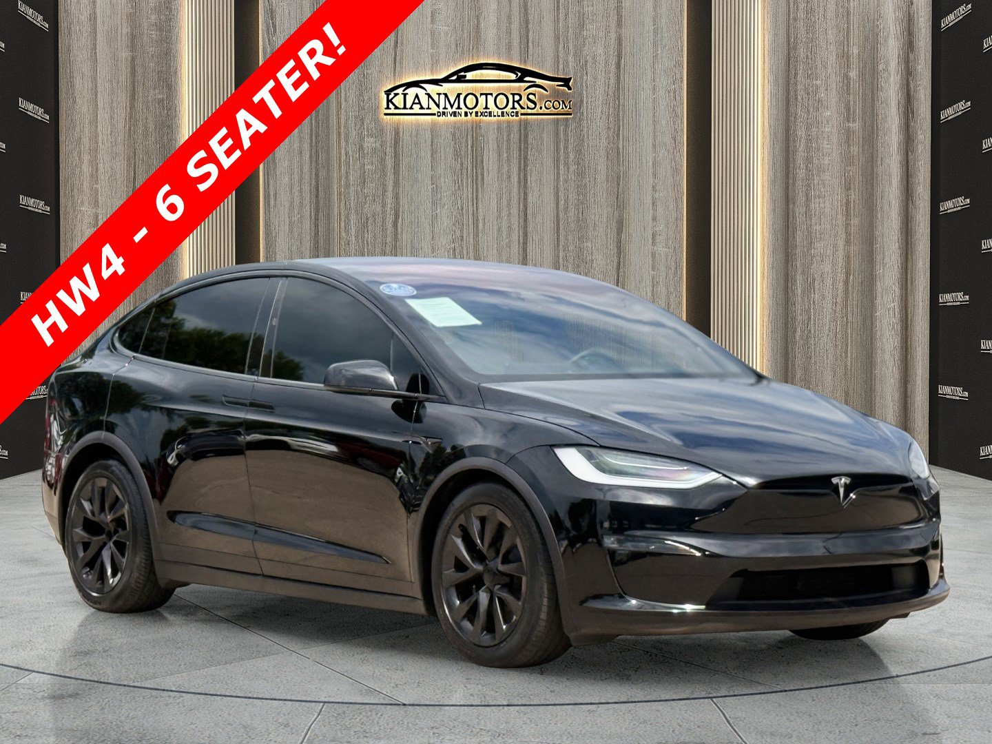 2023 Tesla Model X Long Range's photo