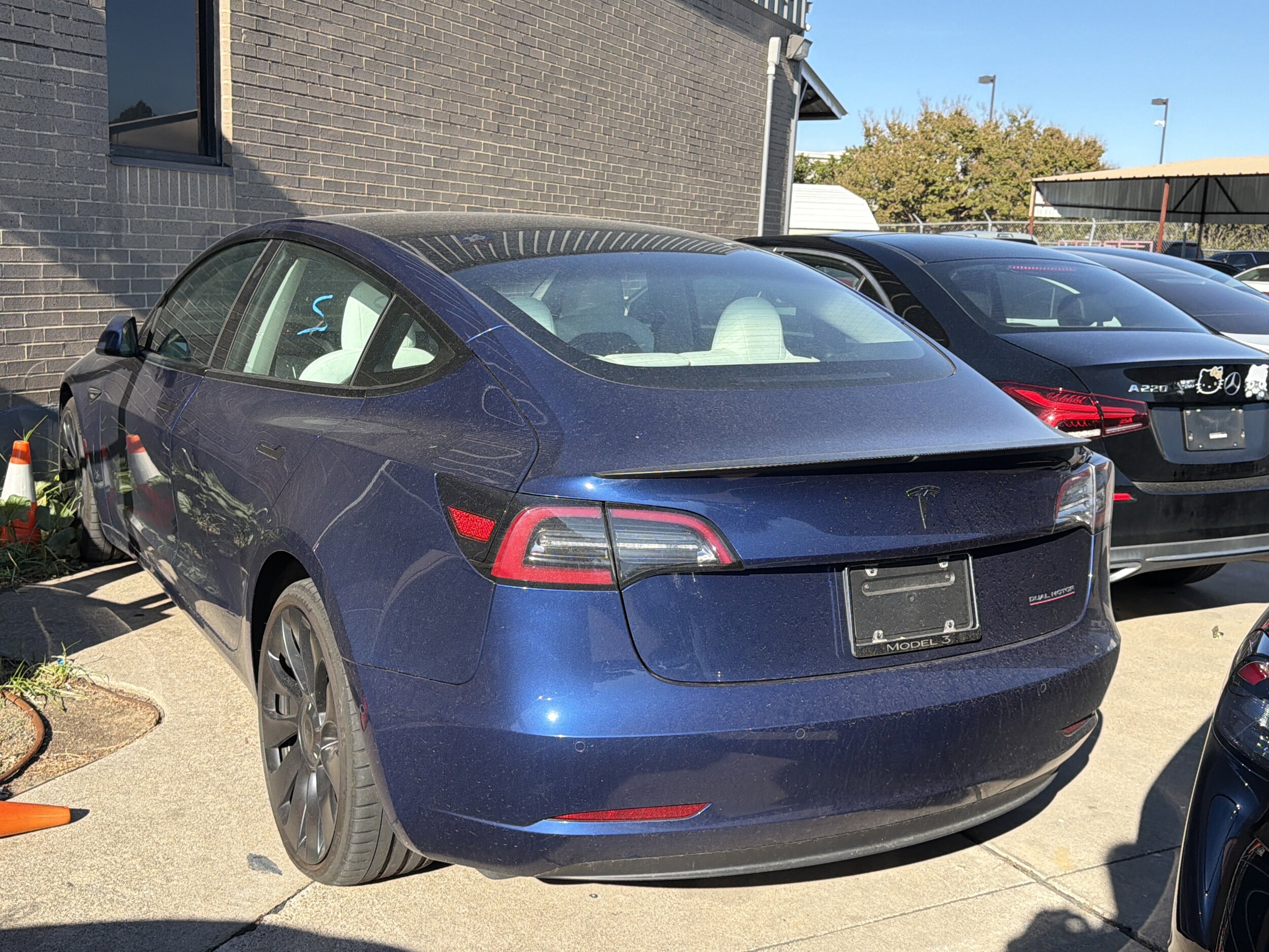 2022 Tesla Model 3 Performance photo 3