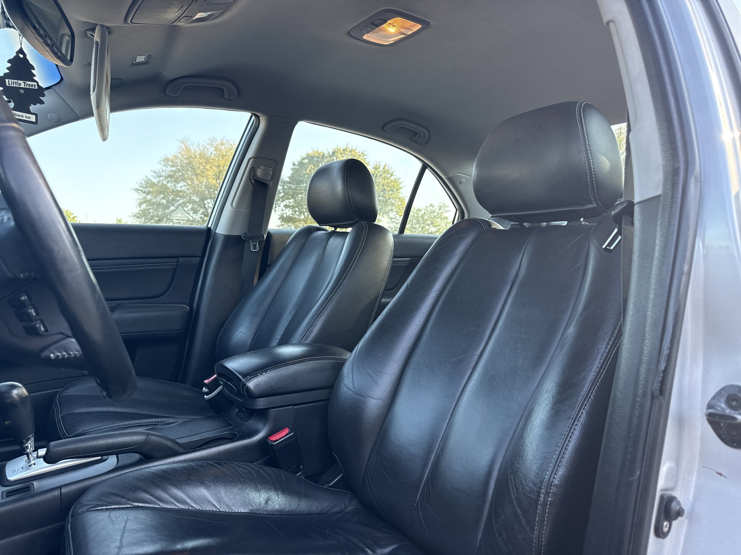 2008 Hyundai Sonata SE photo 3