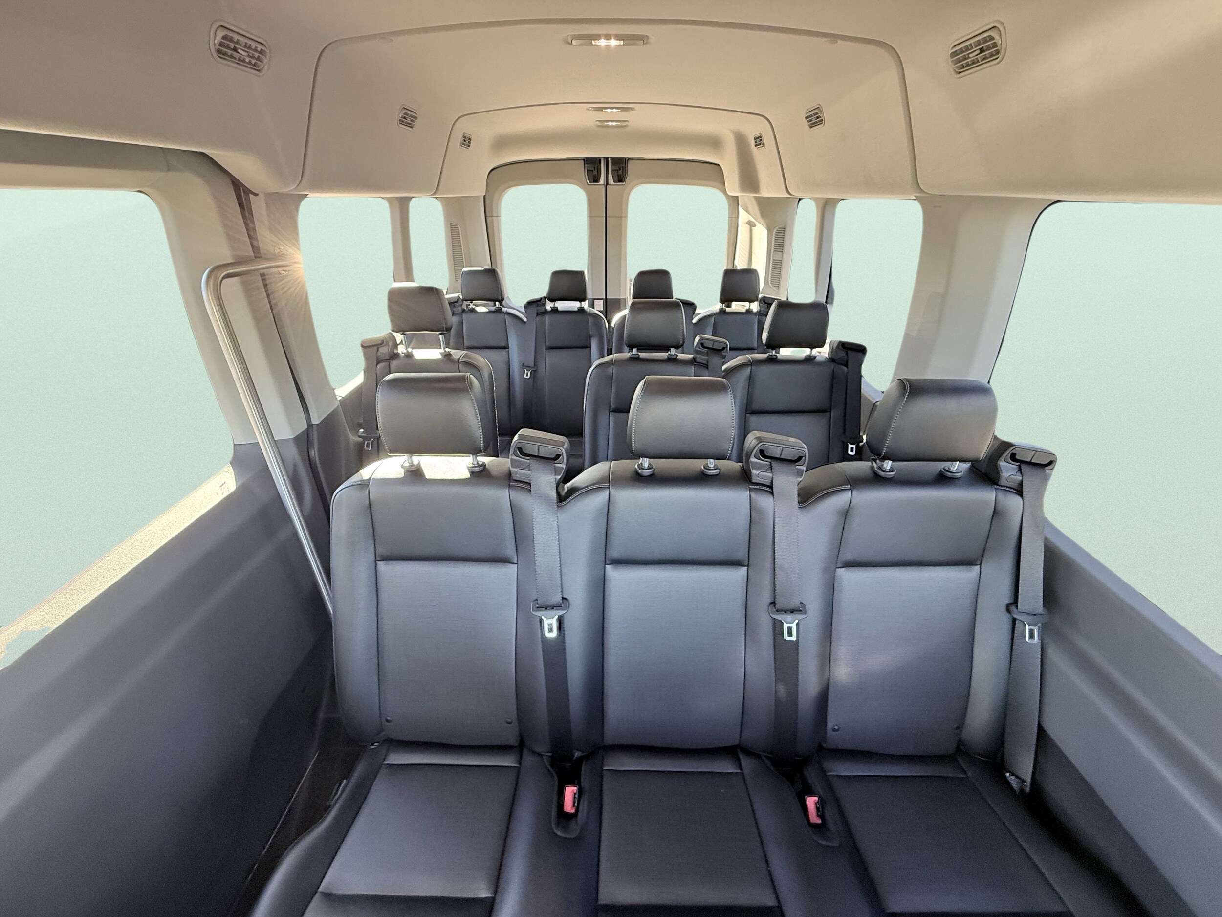 2023 Ford Transit photo 4