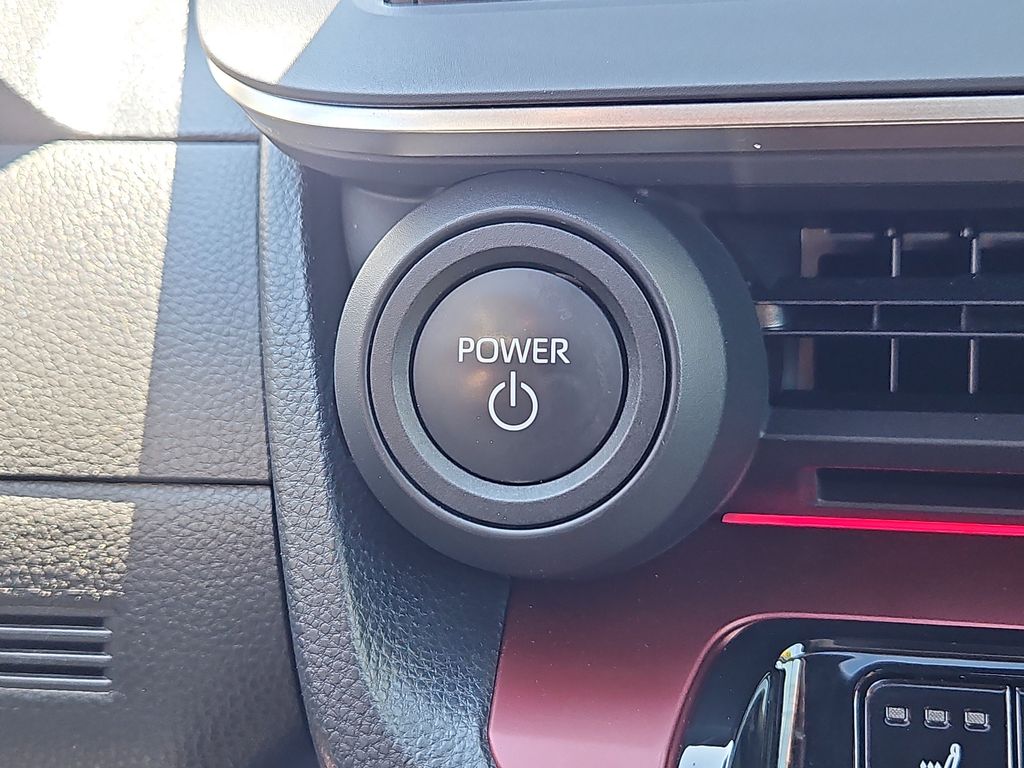 2024 Toyota Prius Prime XSE - Photo 23