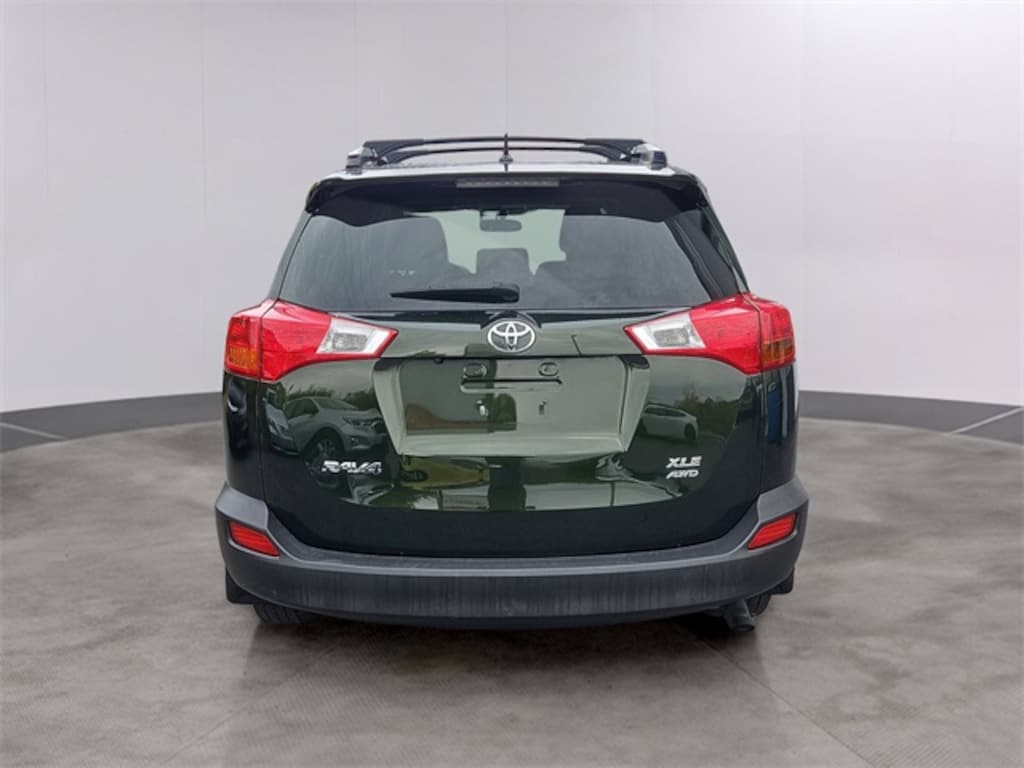 Used 2013 Toyota RAV4 XLE SUV