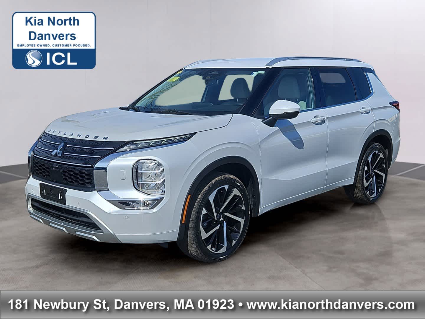 2023 Mitsubishi Outlander SEL S-AWC's photo