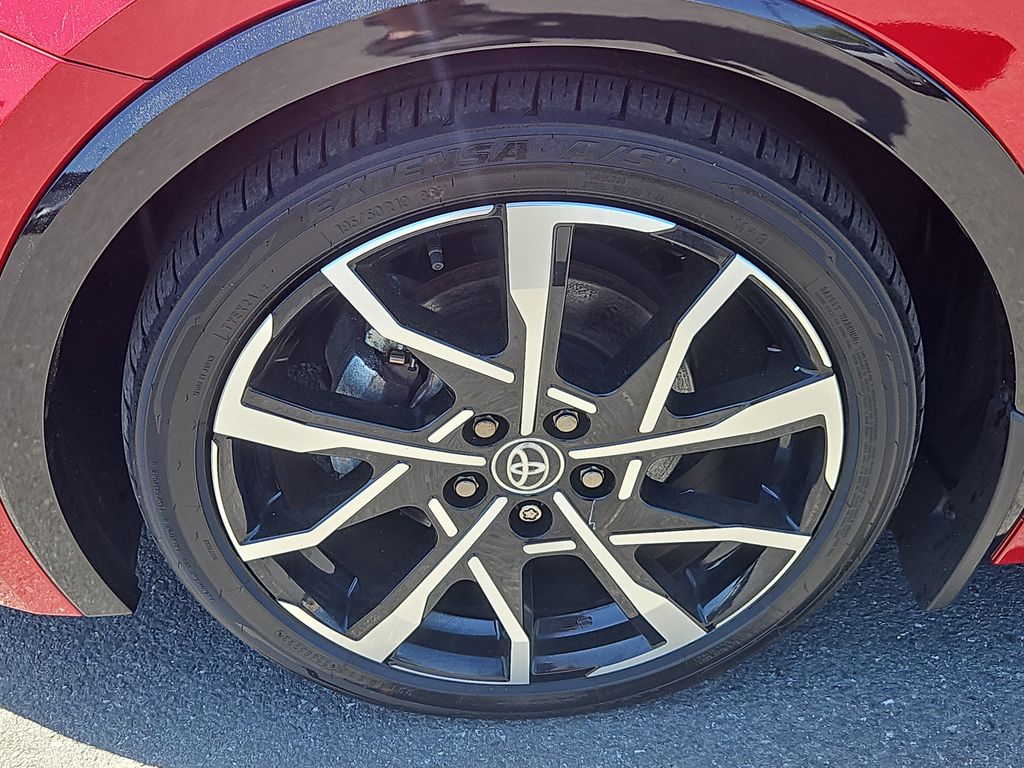 2024 Toyota Prius Prime XSE - Photo 7
