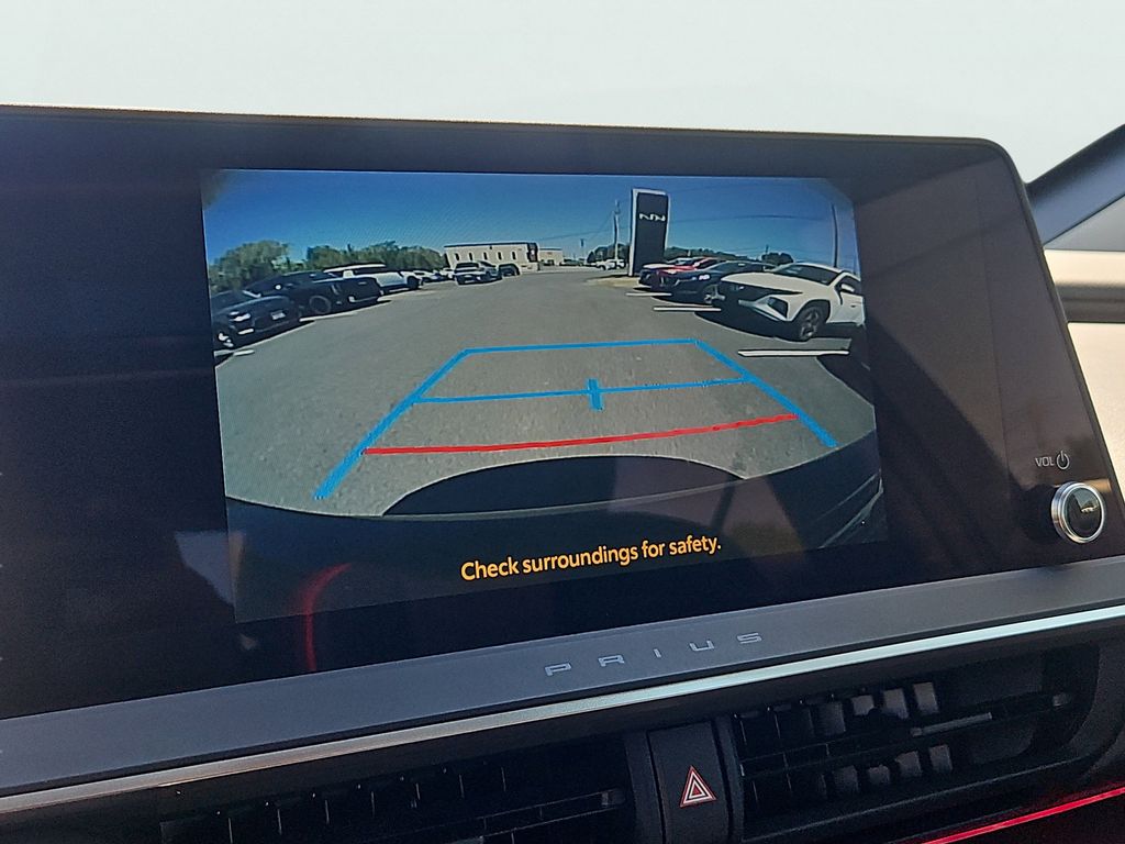 2024 Toyota Prius Prime XSE - Photo 16