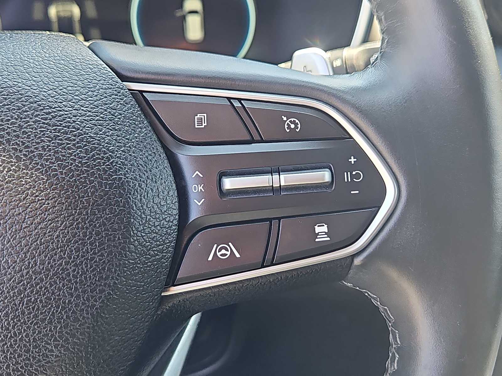 2022 Hyundai Santa Fe Limited - Photo 29