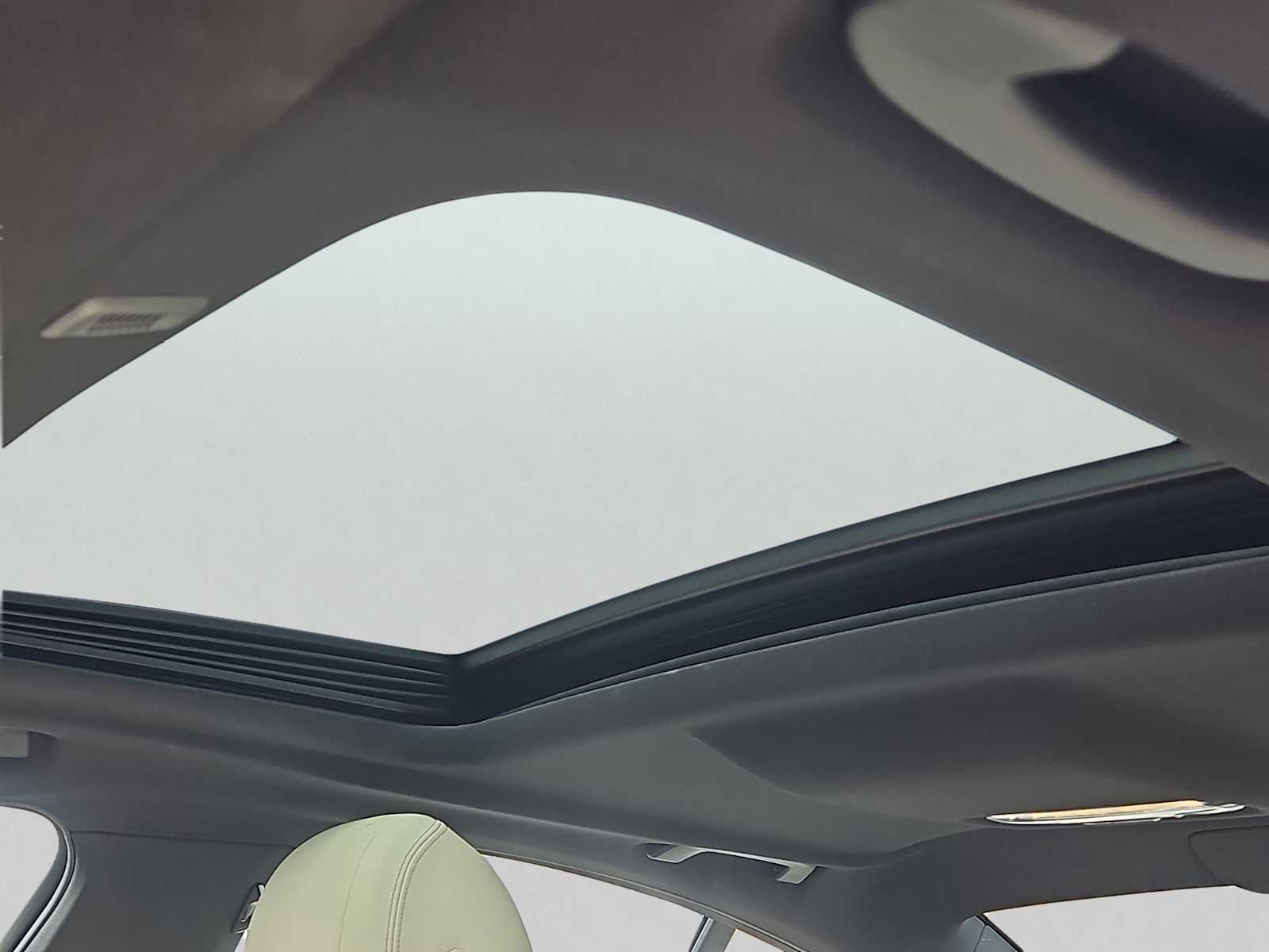 2022 BMW 5 Series 530i - Photo 14