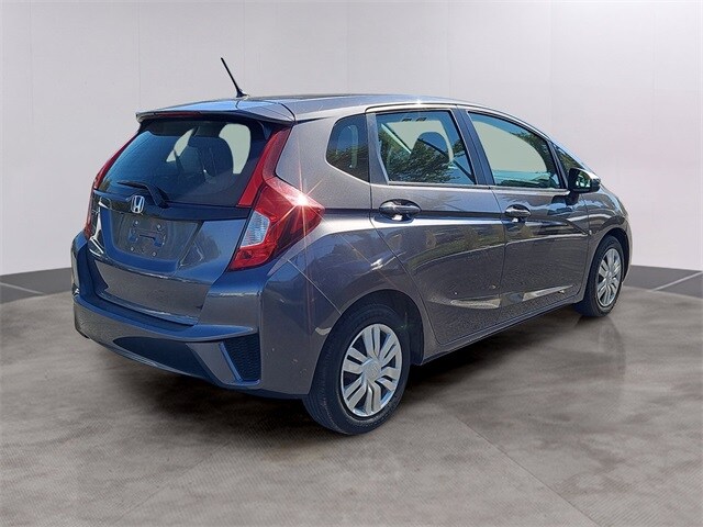 2015 Honda Fit LX photo 4
