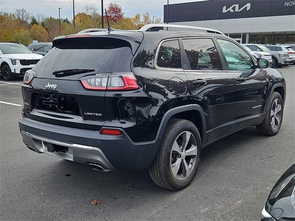 Used 2019 Jeep Cherokee Limited 4x4 SUV