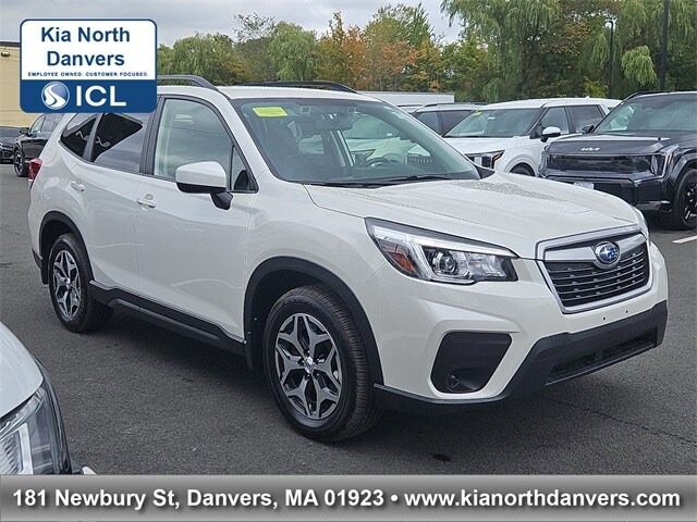 2019 Subaru Forester Premium photo 3