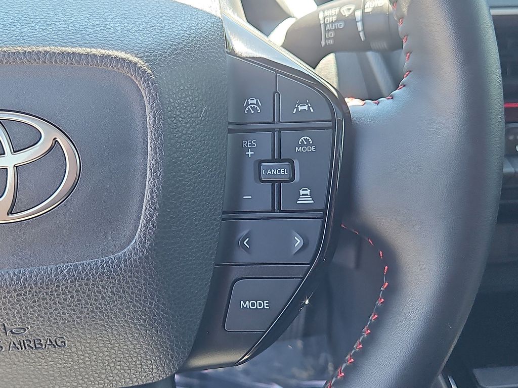 2024 Toyota Prius Prime XSE - Photo 25
