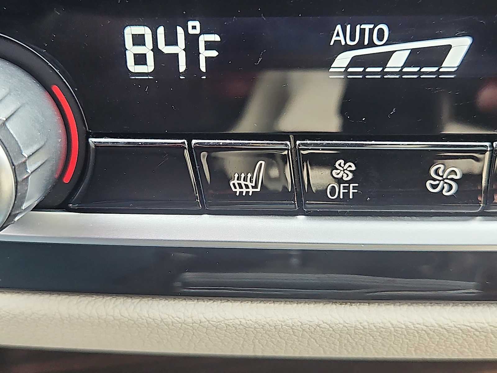 2022 BMW 5 Series 530i - Photo 21