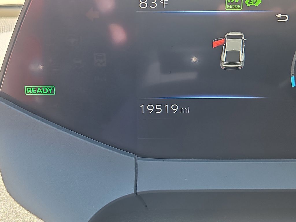 2024 Toyota Prius Prime XSE - Photo 13