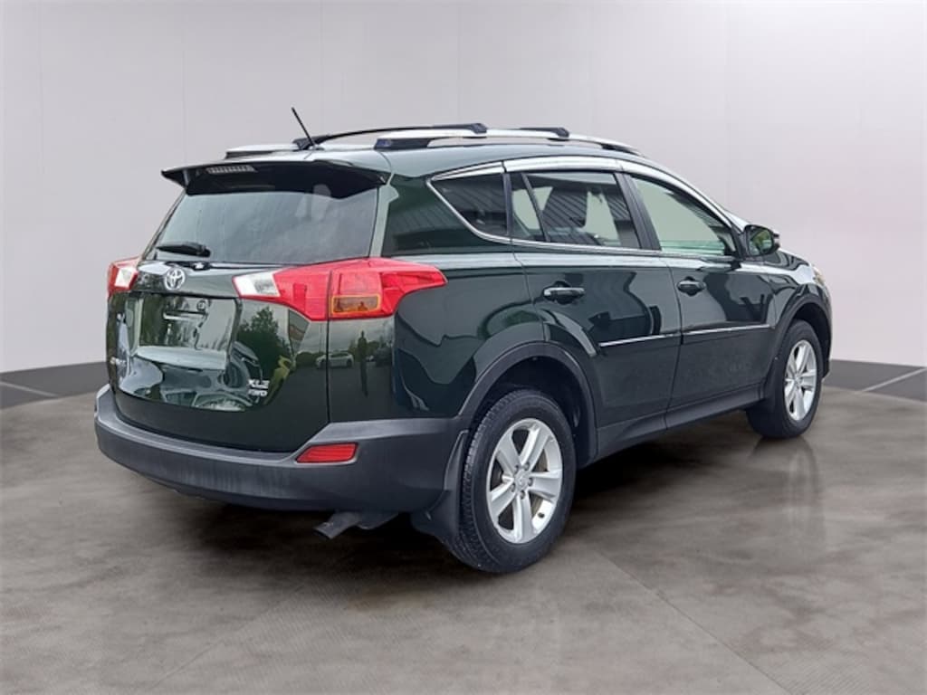 Used 2013 Toyota RAV4 XLE SUV