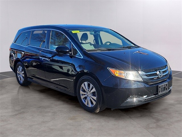 2016 Honda Odyssey EX photo 3