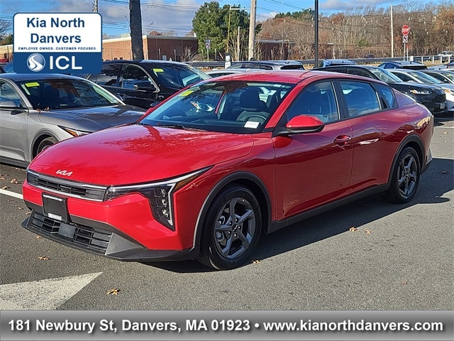 2025 Kia K4 LXS's photo