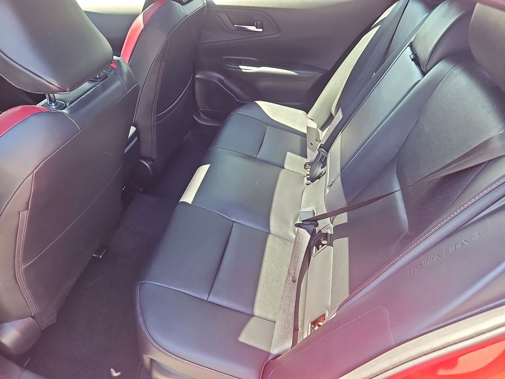 2024 Toyota Prius Prime XSE - Photo 31