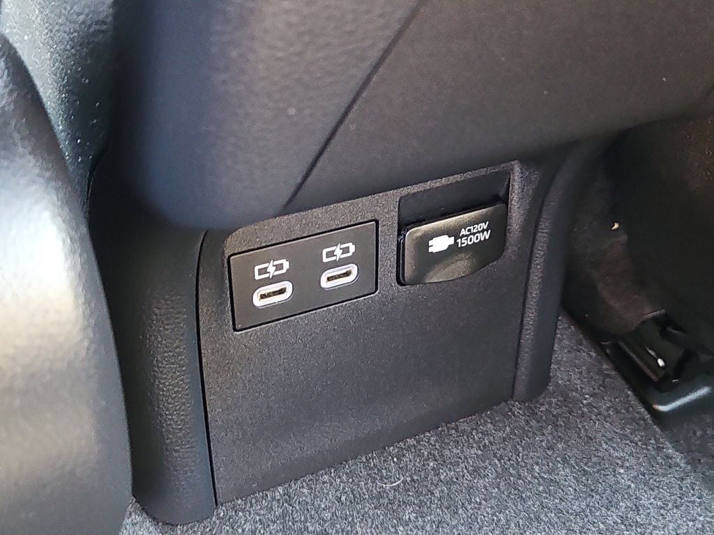 2024 Toyota Prius Prime XSE - Photo 20