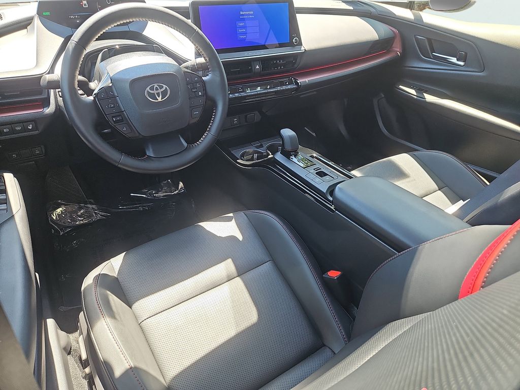 2024 Toyota Prius Prime XSE - Photo 11