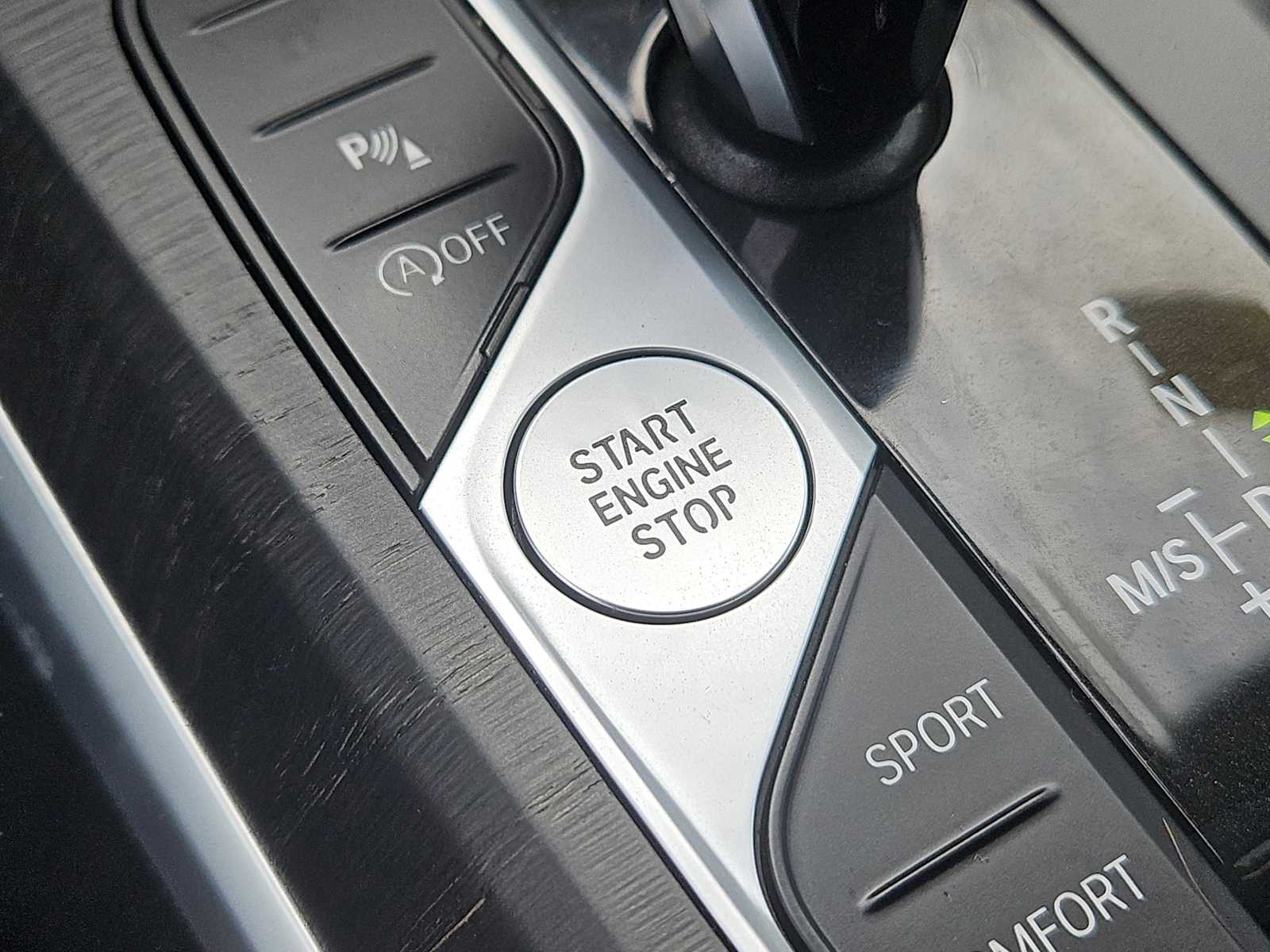 2022 BMW 3 Series 330i - Photo 26