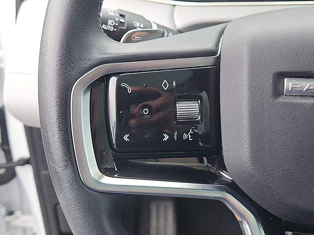 2023 Land Rover Range Rover Evoque SE - Photo 26