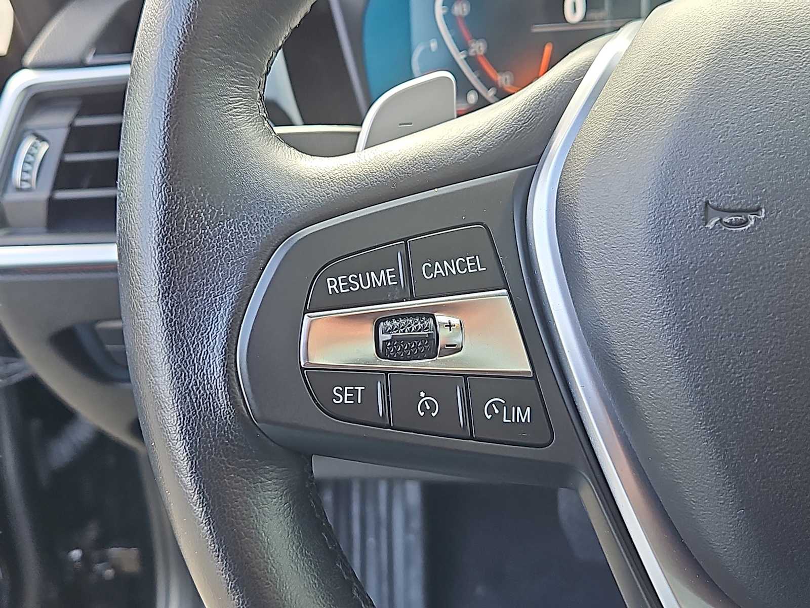 2022 BMW 3 Series 330i - Photo 27