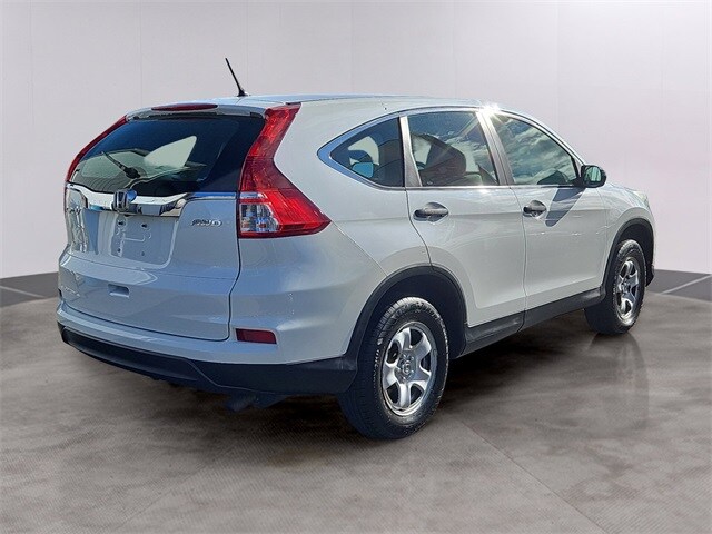 2016 Honda CR-V LX photo 4