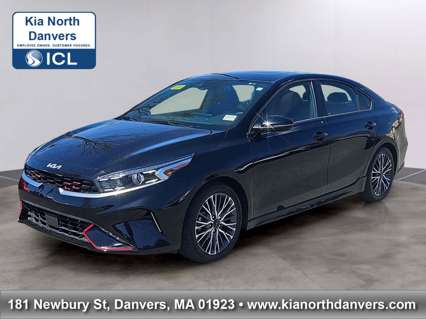 2023 Kia Forte GT-Line AT's photo