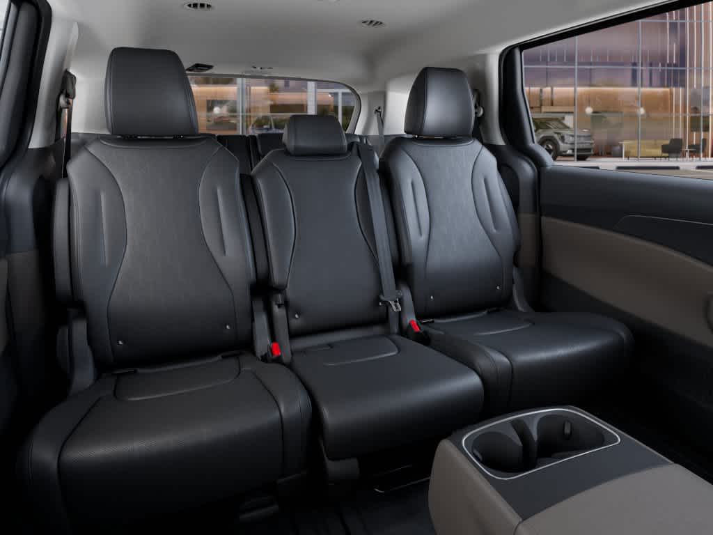 2026 Kia Carnival LXS - Photo 16