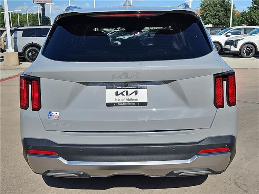 Certified 2025 KIA Sorento S Front-Wheel Drive
