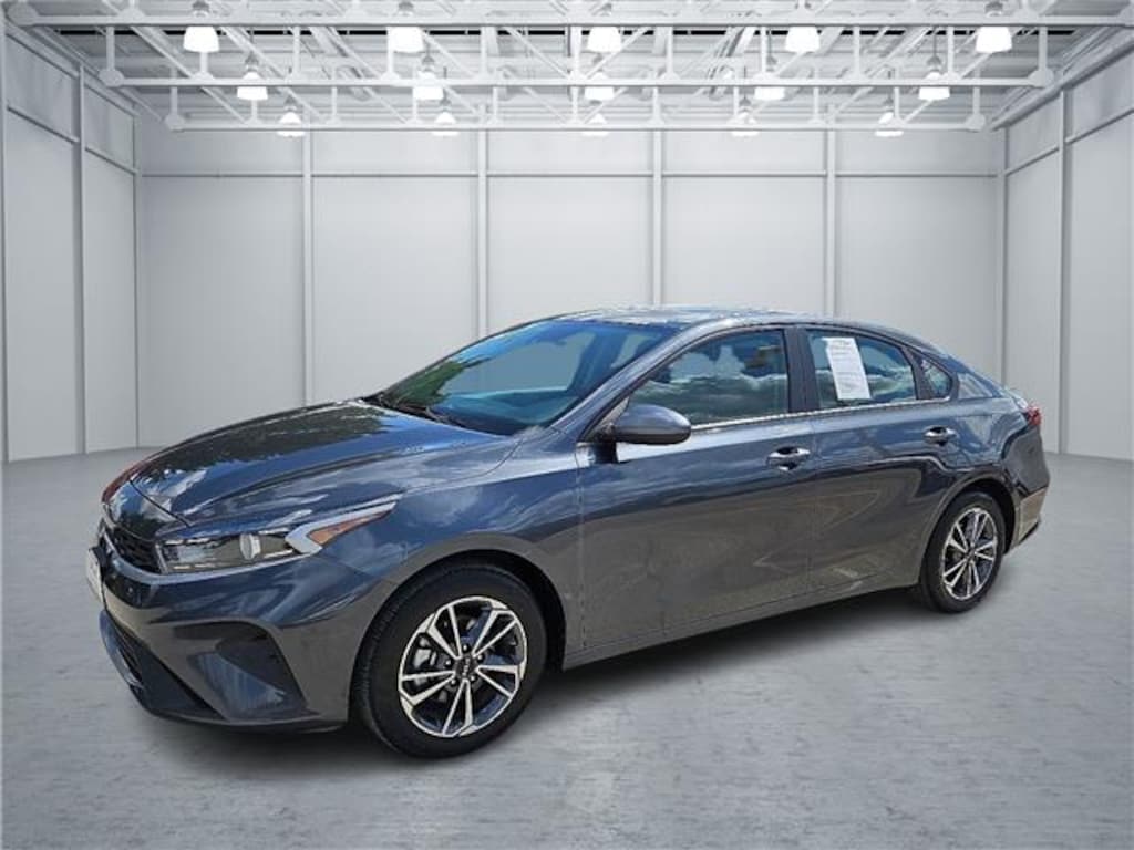 Certified 2024 KIA Forte LXS (IVT) Sedan