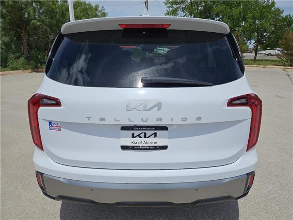 Used 2025 KIA Telluride LX Front-Wheel Drive