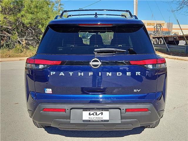 2024 Nissan Pathfinder SV photo 4