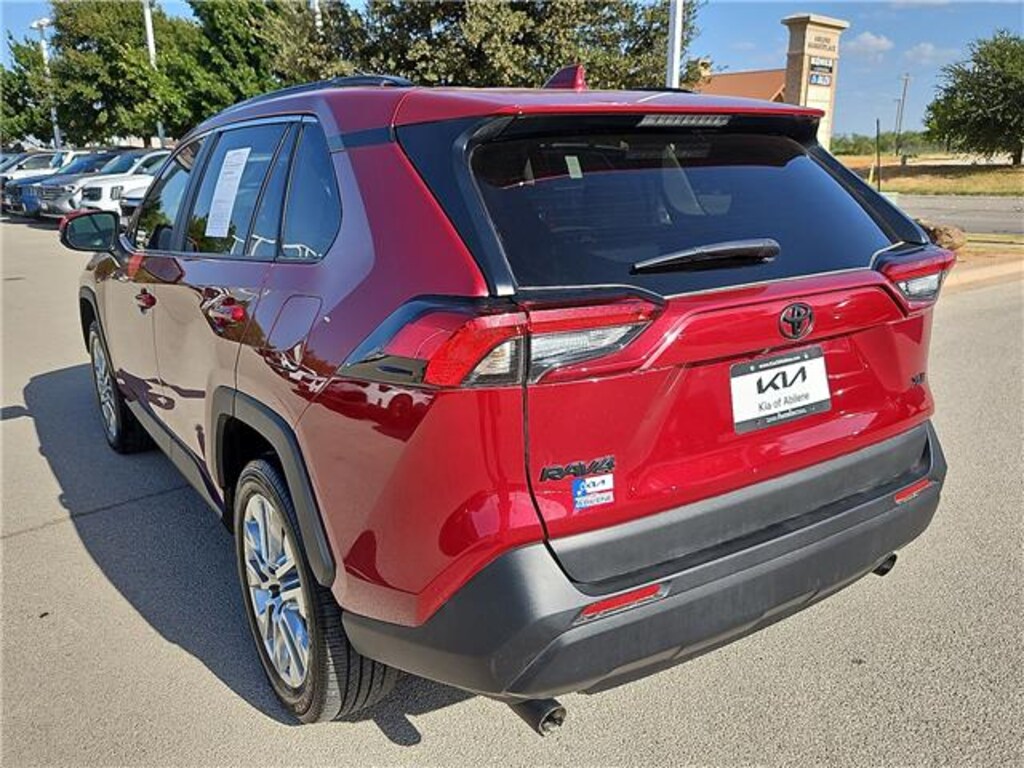 Used 2025 Toyota RAV4 XLE Premium Front-Wheel Drive