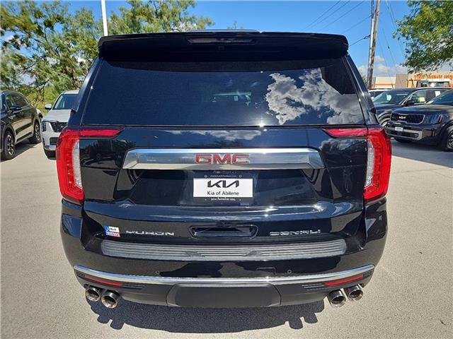 2023 Gmc Yukon Denali photo 2