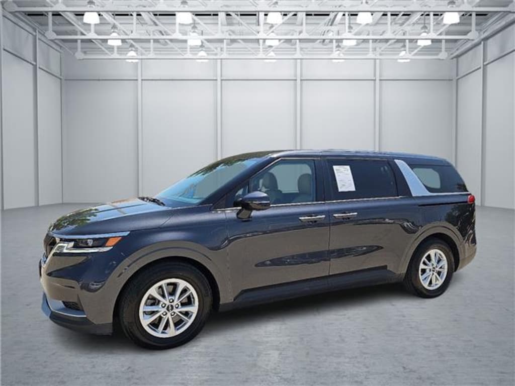 Used 2023 KIA Carnival LX Seat Package Passenger Van