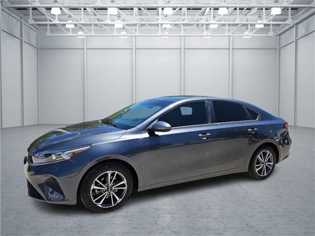 Used 2023 KIA Forte LXS (IVT) Sedan
