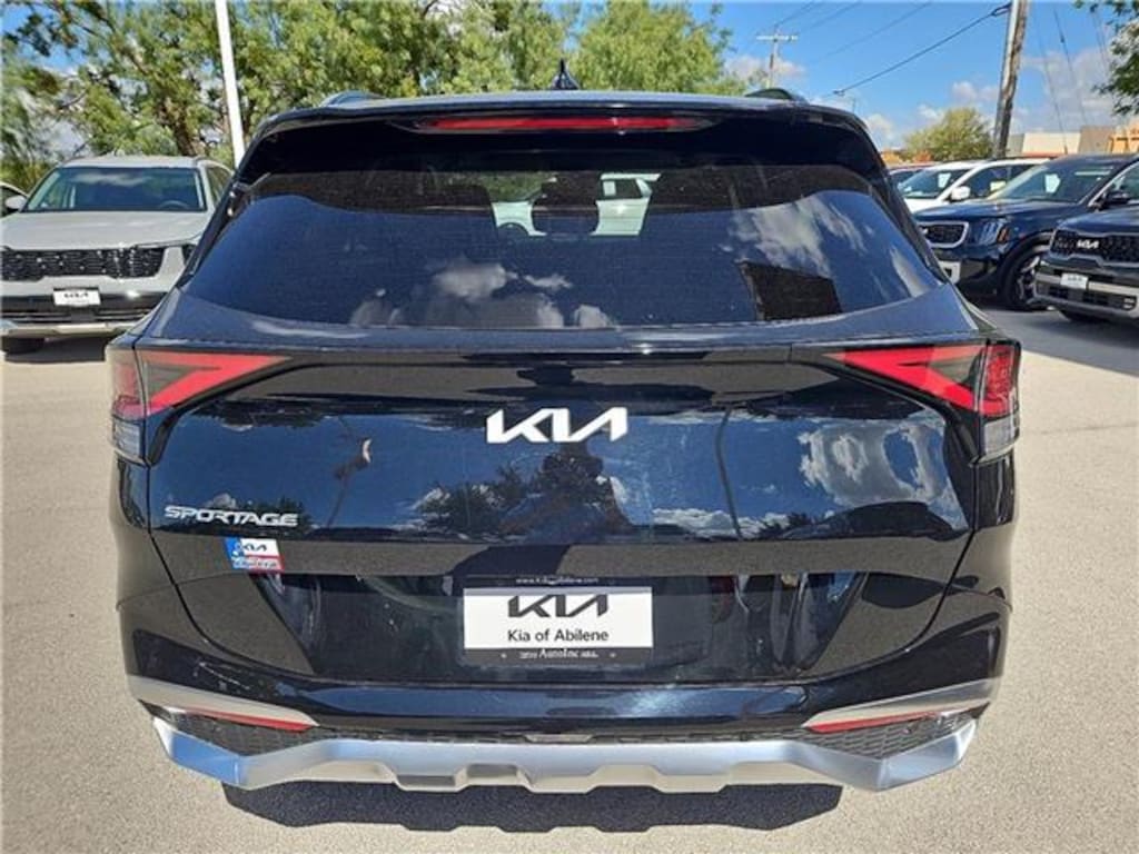 Used 2023 KIA Sportage SX Front-Wheel Drive